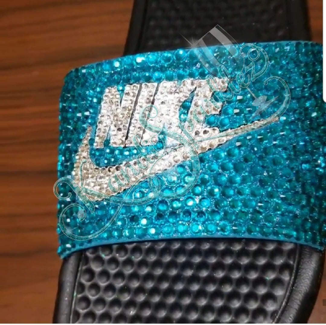 nike slides paint splatter