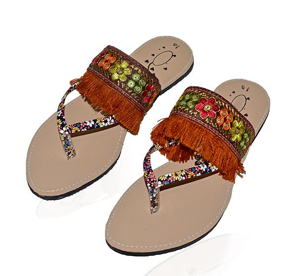 ladies design chappal