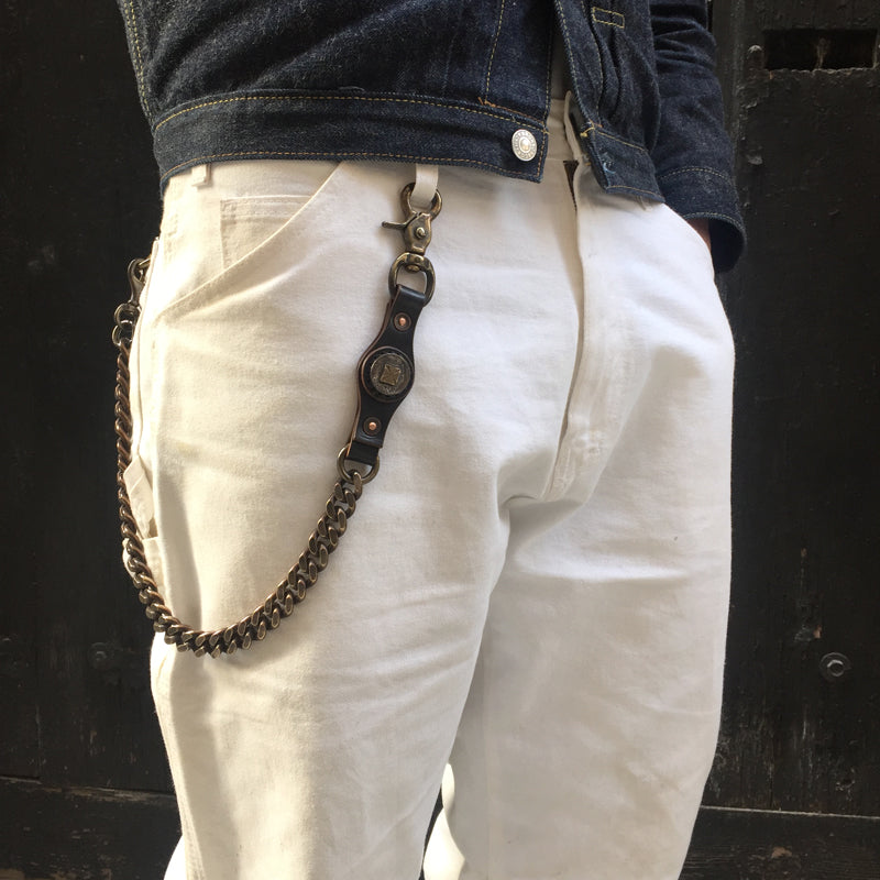 What Type of Person Wears A Wallet Chain? – iChainWallets