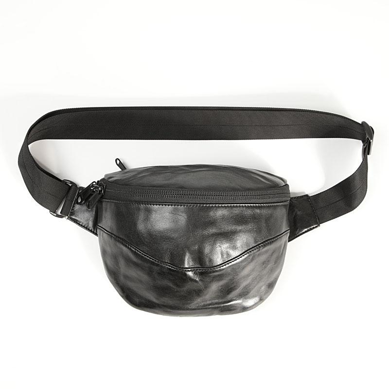 small black fanny pack