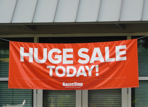 Sale promotion custom banner on storefront.