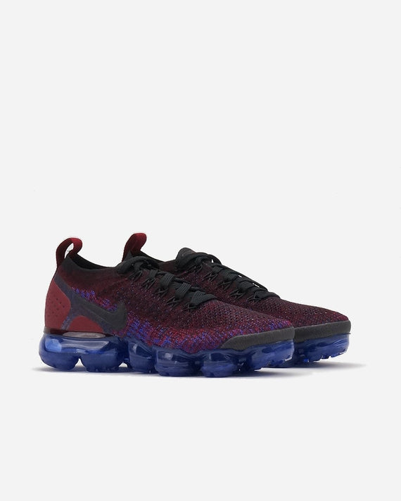 nike vapormax flyknit 2 black and red
