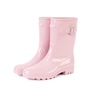 trendy rain boots 2018