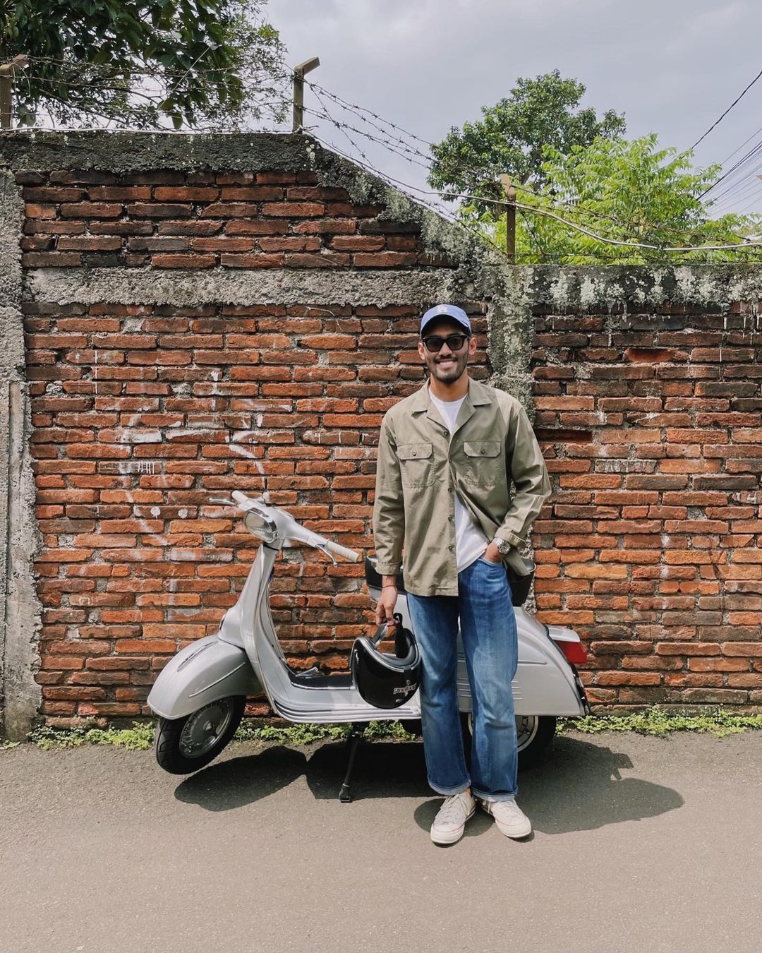 Style casual pria indonesia, kemeja 