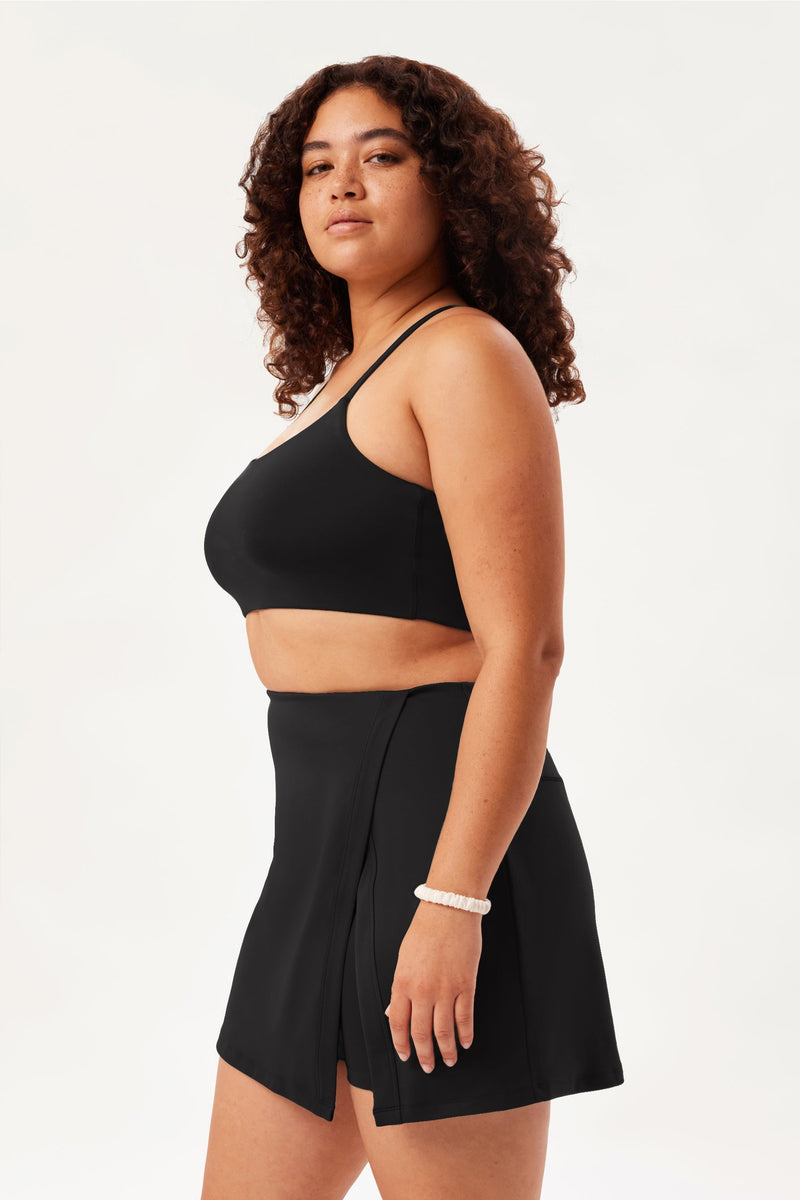 Black Stevie Shirred Ballet Bra — Girlfriend Collective