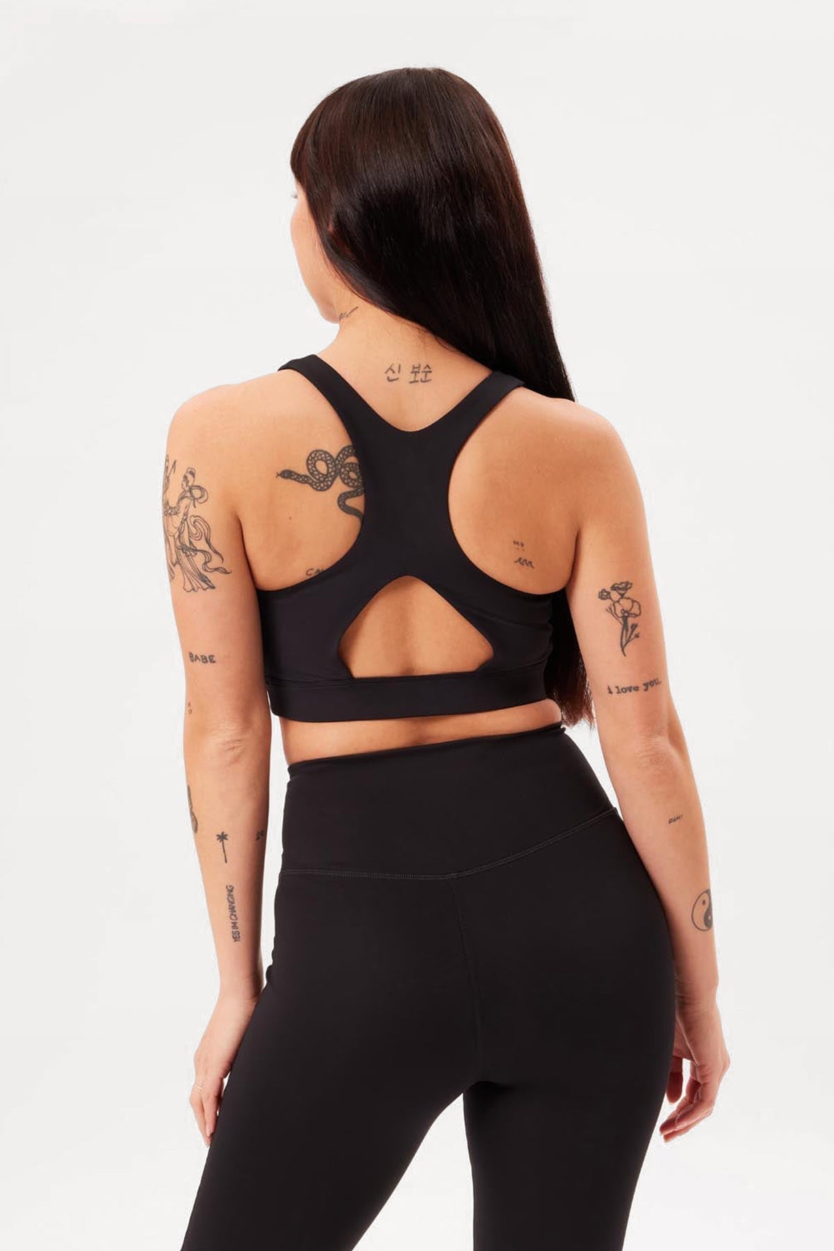 Black Elastic Girlfriend Collective Sports Bra For Women Perfect For Gym,  Workout, And Yoga Sexy And Comfortable Satian Feminino Outfit BG50SB From  Chensuqz, $29.74
