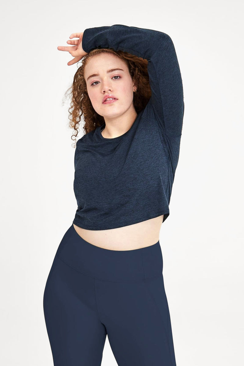 Midnight ReSet Cropped Long Sleeve — Girlfriend Collective