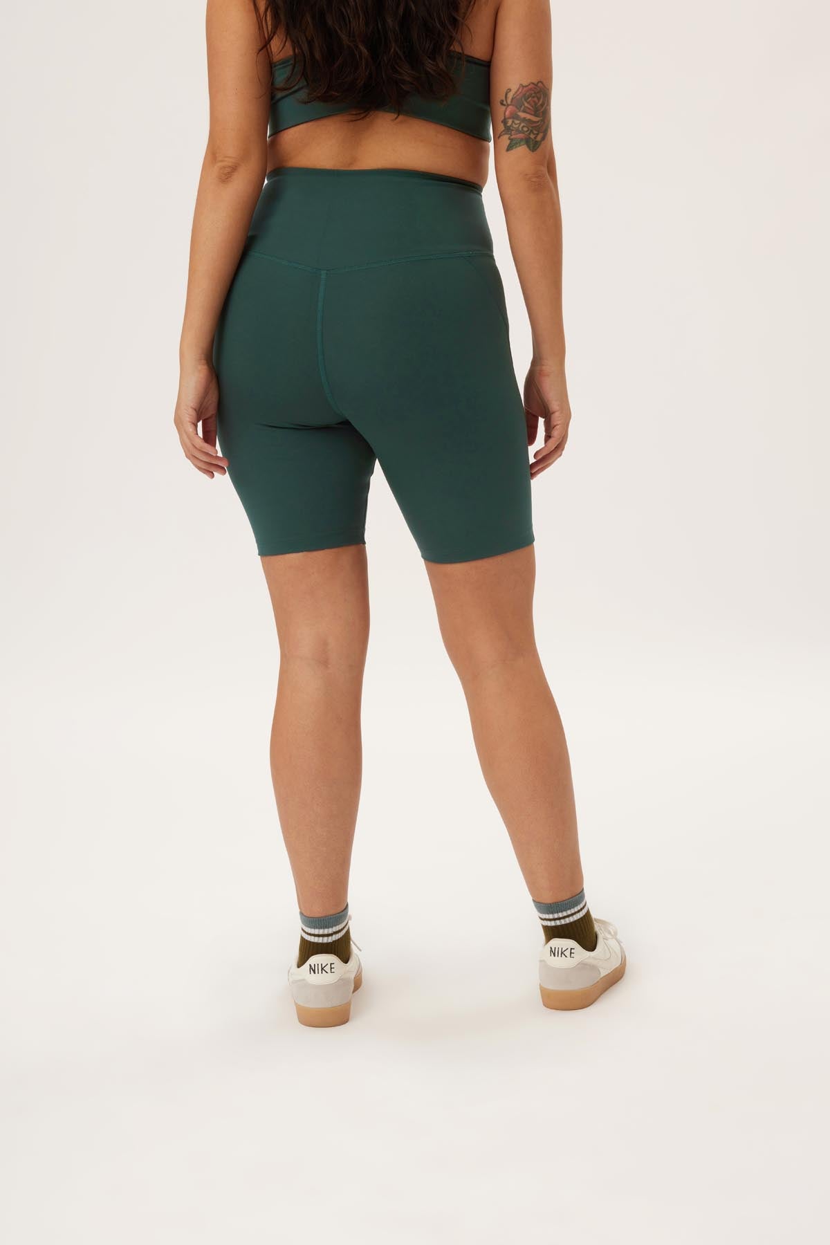 GIRLFRIEND COLLECTIVE + NET SUSTAIN Bike stretch recycled shorts