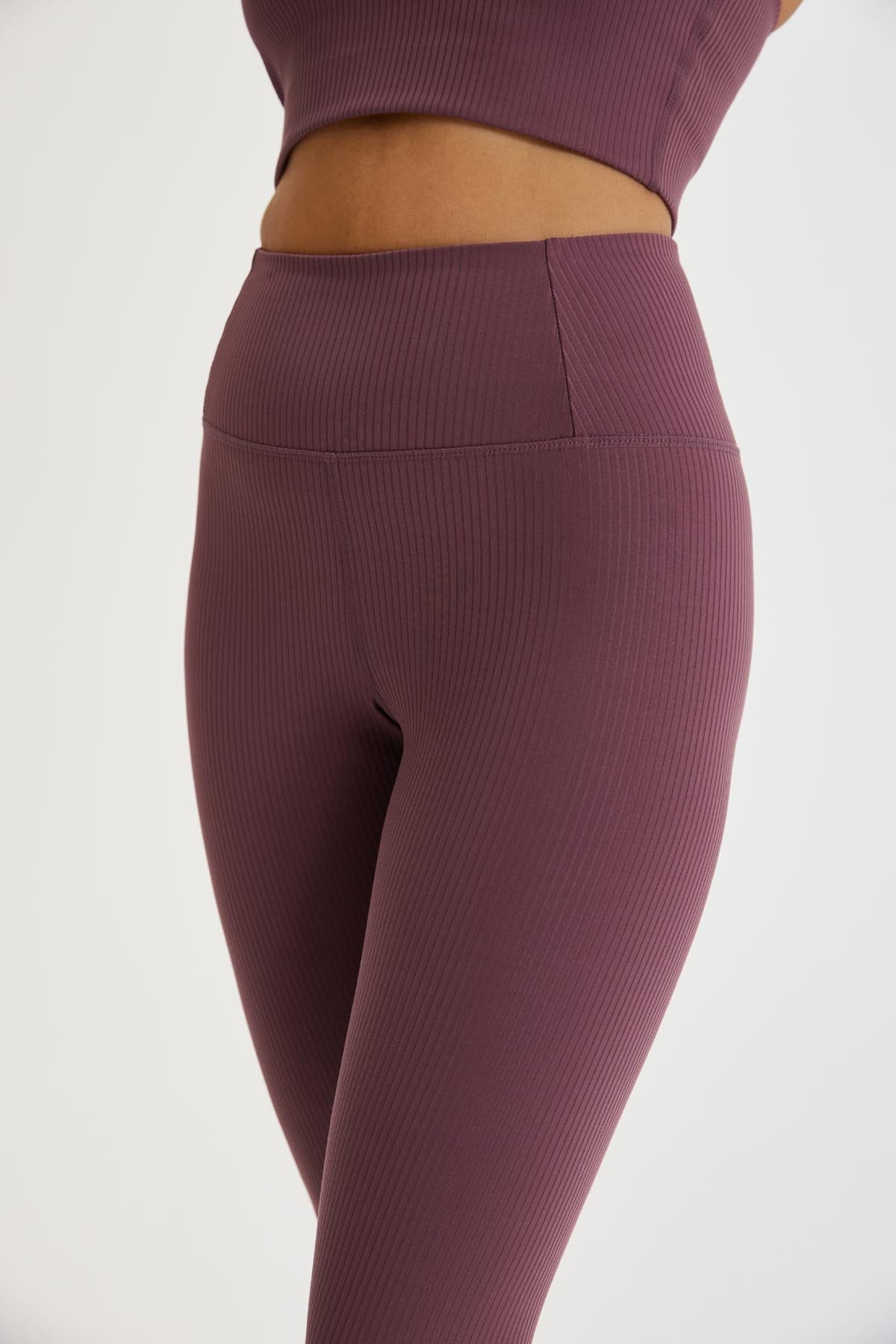 Girlfriend Collective RIB High-Rise Legging in Goji – zebraclubcanada