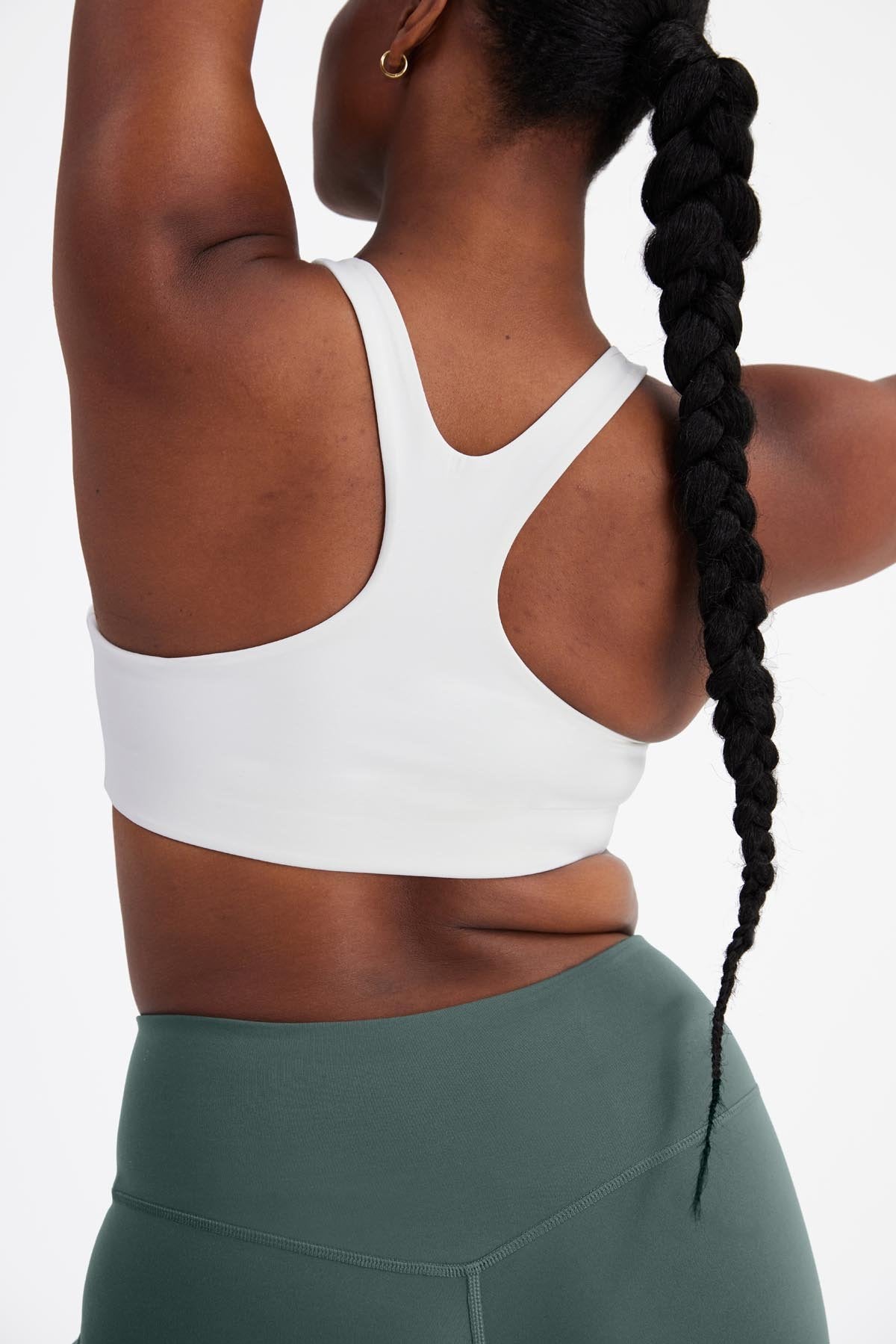 Ivory Lola V-Neck Bra — Girlfriend Collective