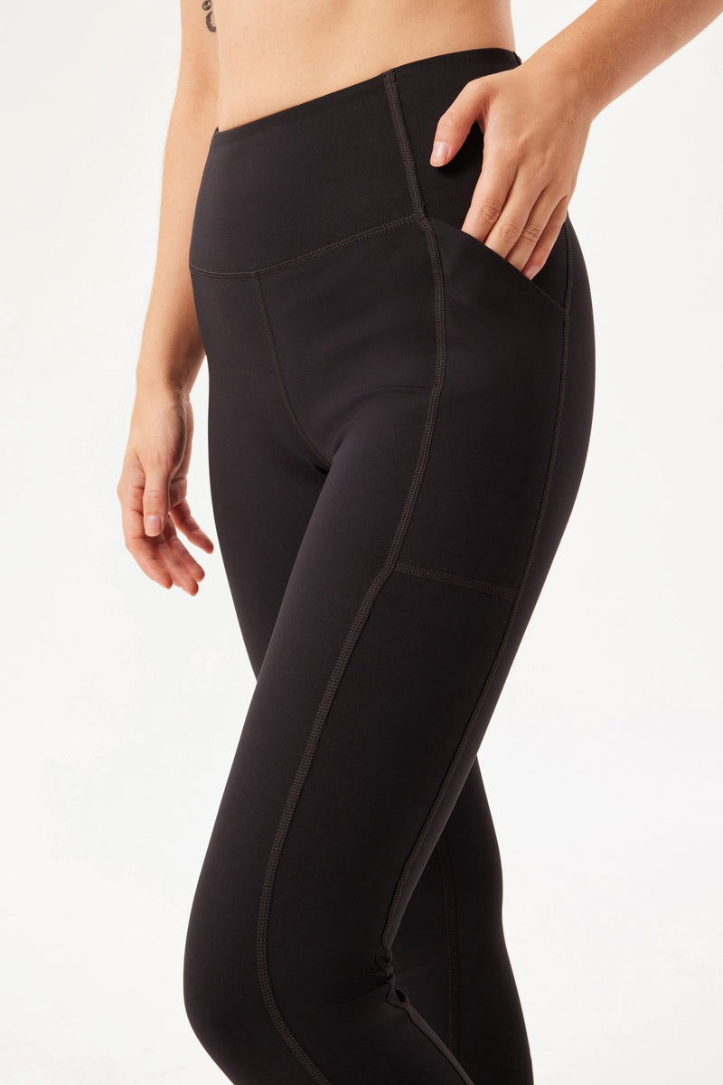 Black Compressive Pocket Legging — Girlfriend Collective