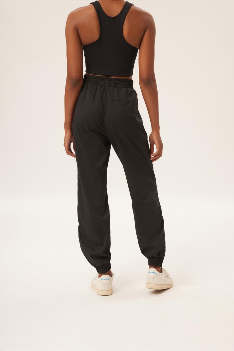 Black Summit Track Pant — Girlfriend Collective