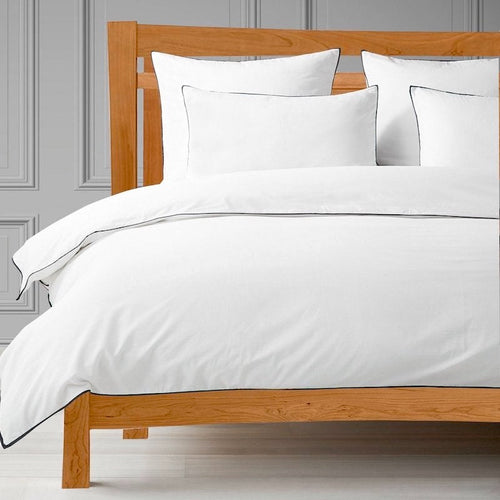 LUXURY HOTEL BED SHEETS SET - PIPED DREAMS