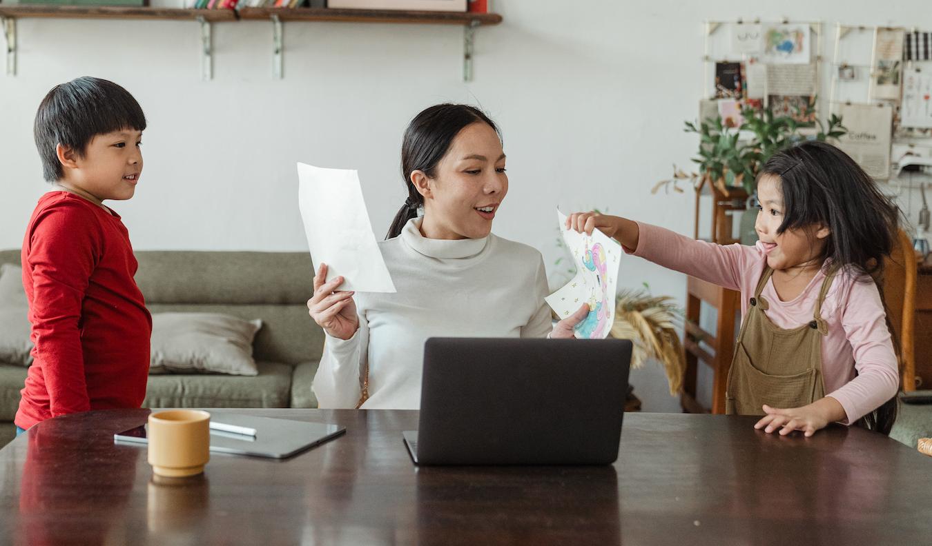 Thoughtful gifts remind moms to appreciate the present moment even when stressed