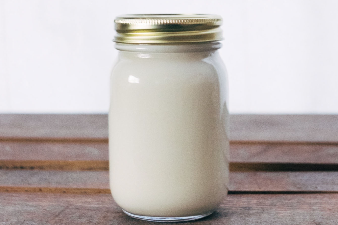 jar of milk- pros and cons of the pitcher method- mila's keeper