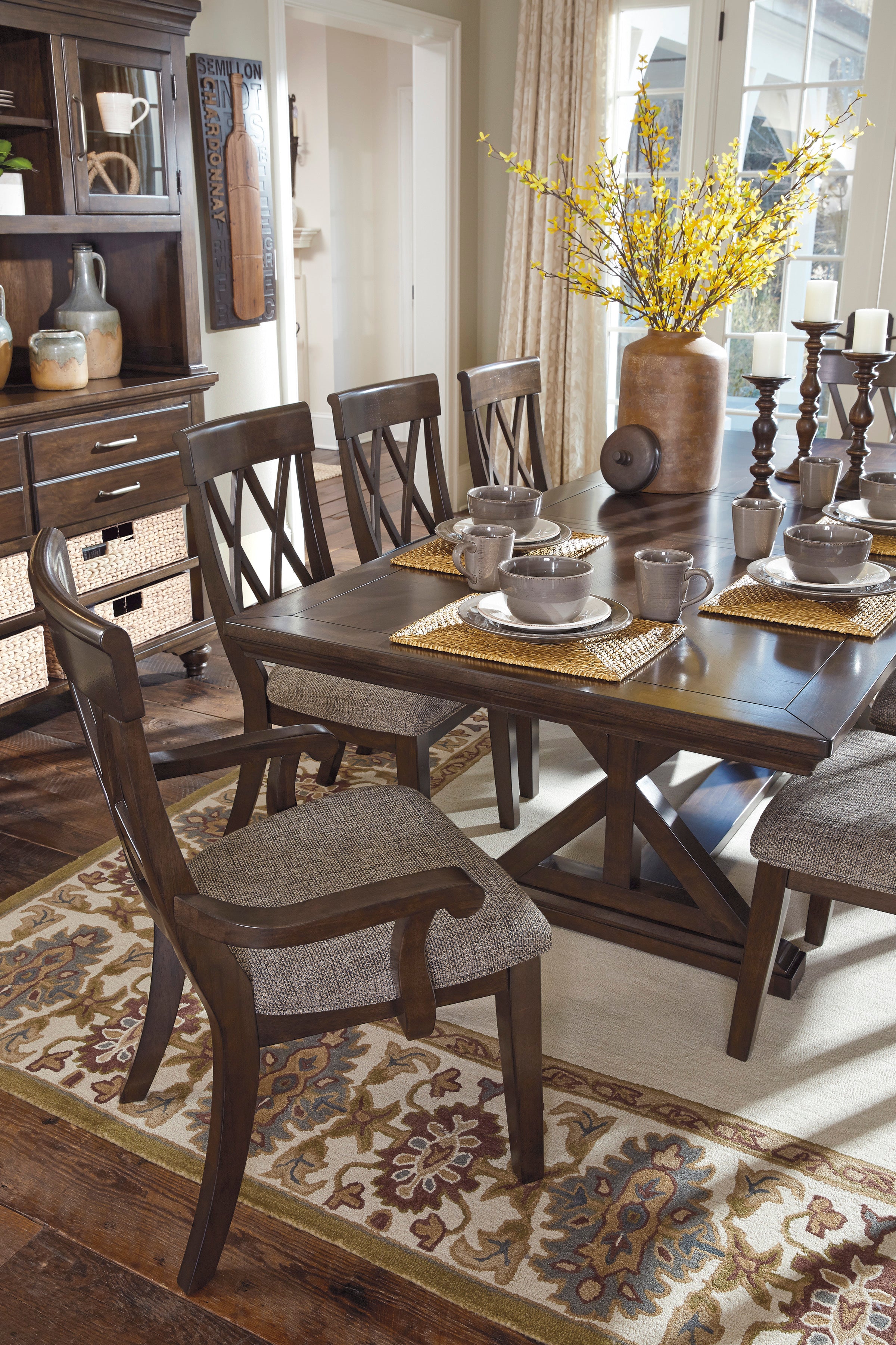 brossling dining room set