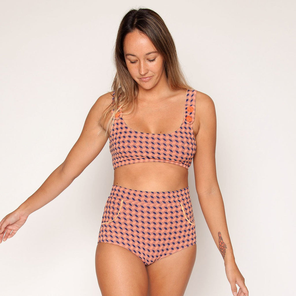 best swimsuits for mom belly