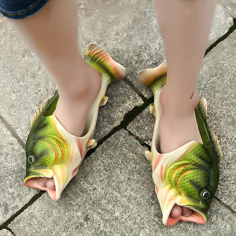 bass fish flip flops