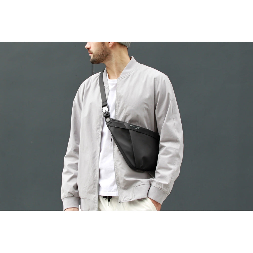 NIID NIID FINO IV ULTRA-SLIM HYBRID SLING PACK - SLEEK & VERSATILE-BLA ...