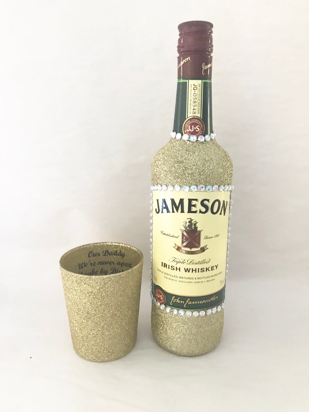 Secret message Jameson’s set Glittering Gifts