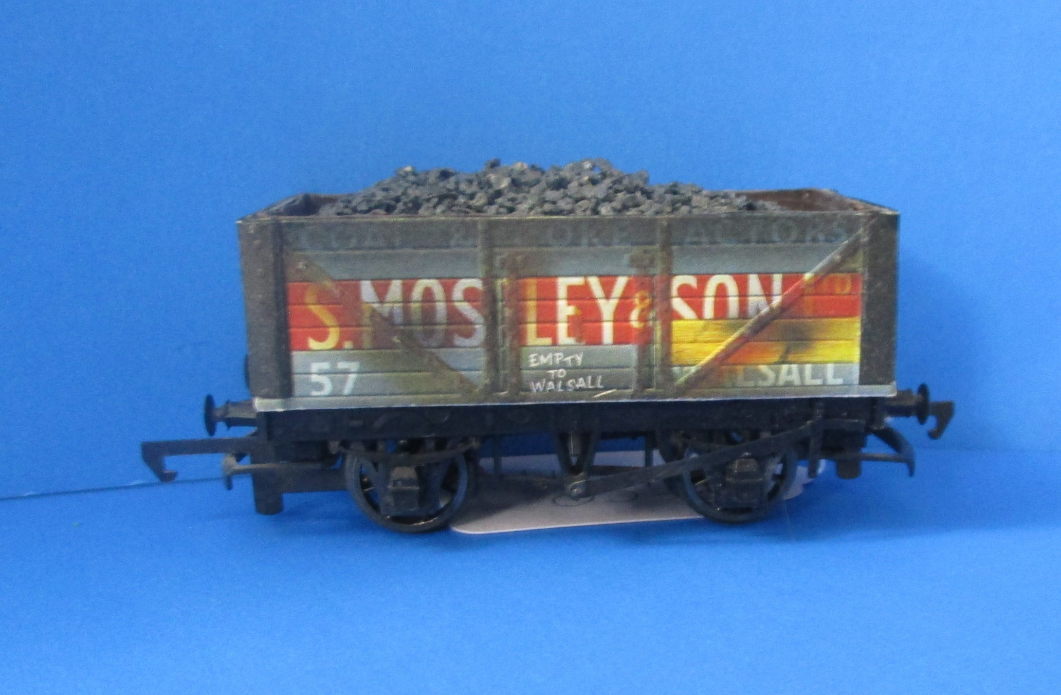 RW54M PECO 7 plank coal wagon 
