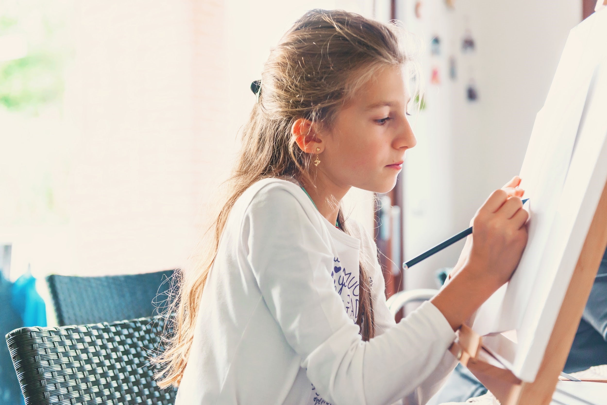 Painting Class to Help Children Express Feelings