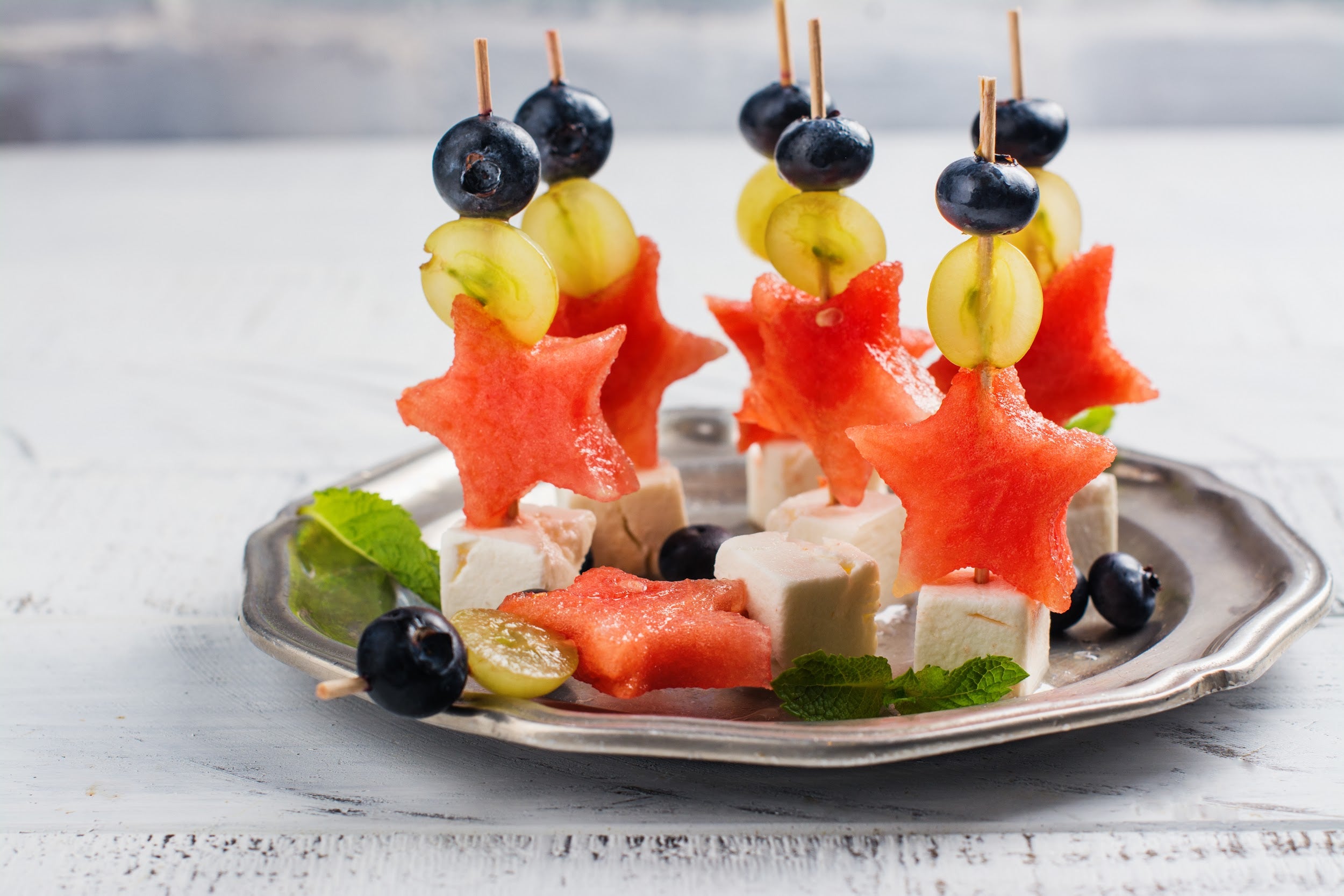 fruit and cheese skewers for kids