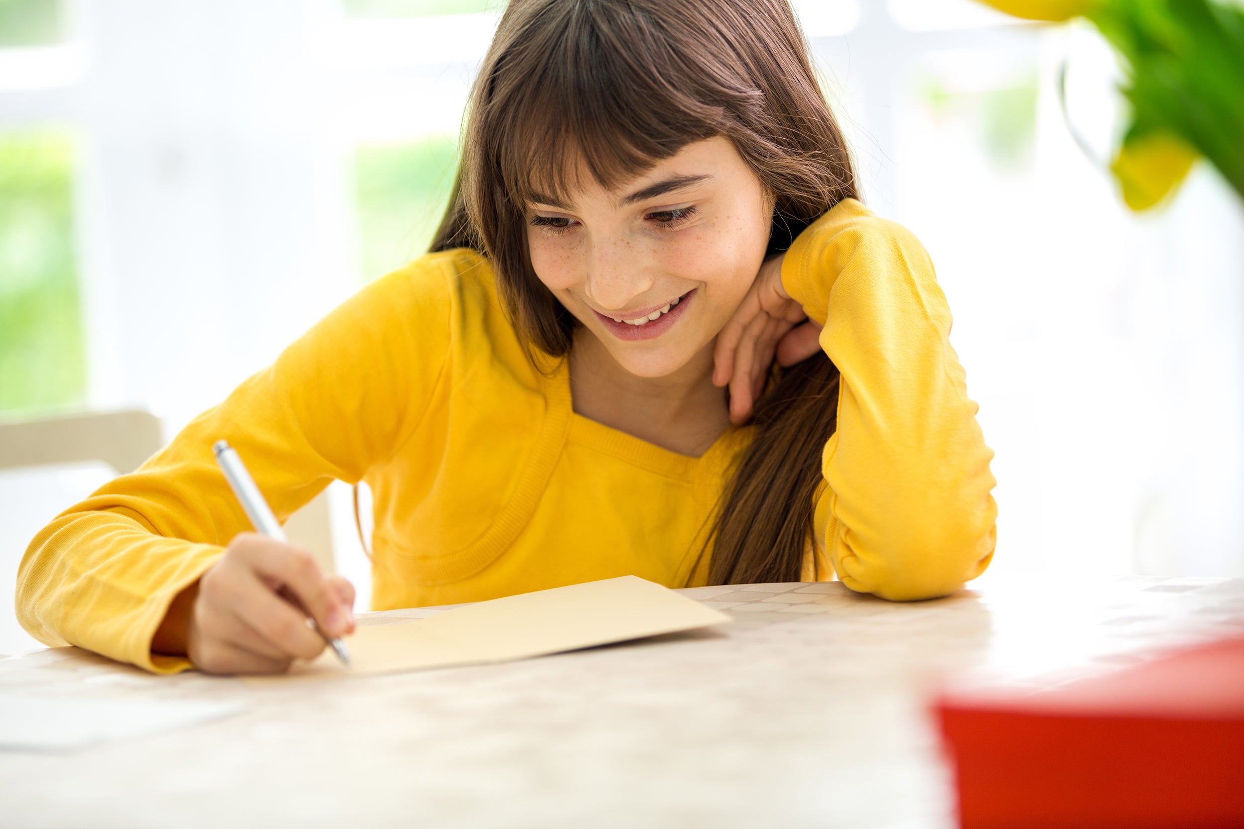 Random Acts of Kindness Ideas for Kids - writing thank you notes