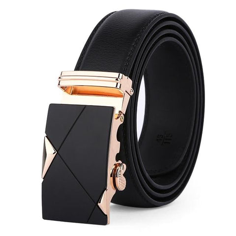 A well-chosen belt buckle can elevate a simple outfit - Touchy Style