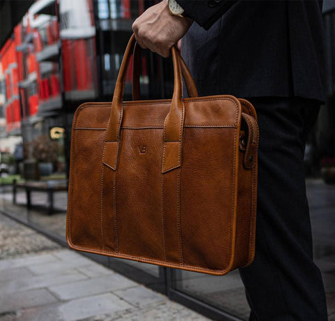 Best Bags to Wear With a Suit to Look Smart & Professional