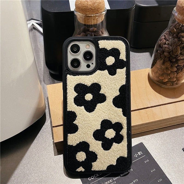 Luxury Square Embroidery Rose Phone Case for iPhone 12 11 PRO X Xr Xs Max 7  8 Plus Se Lanyard Cases Fashion Soft Silicone Cover - China Mobile Phone  Cases and Mobile