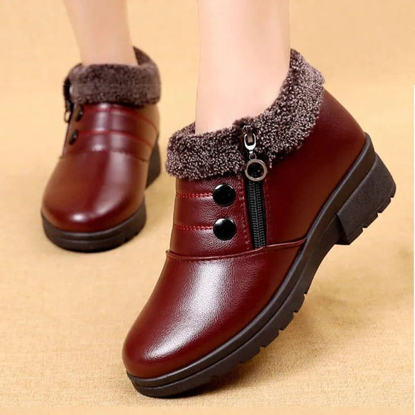 2021 New Designer Shoes Genuine Leather Winter V Fur Snow Boots - China  Women Snow Boots and Designer Shoes price