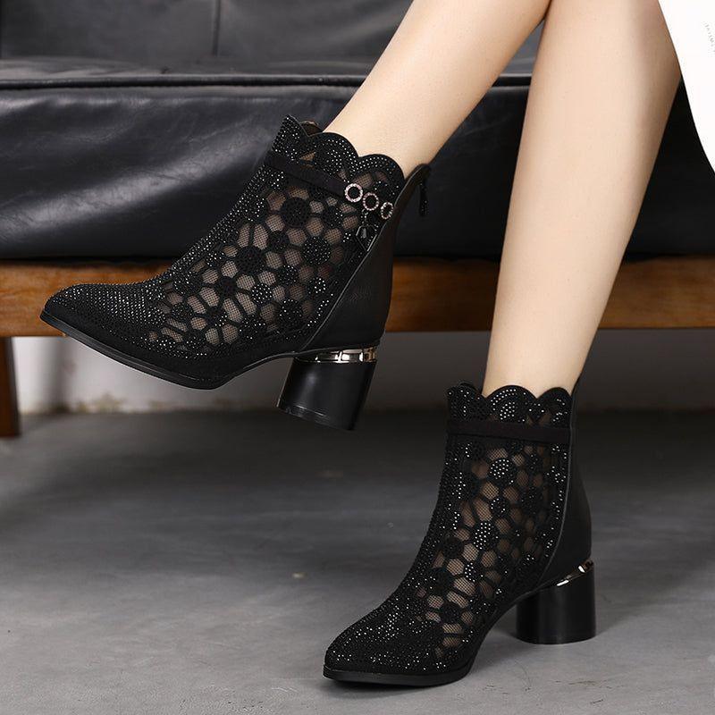 12 Ankle Boots Outfits That Go With Everything