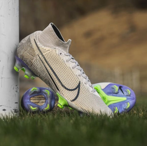 nike mercurial terra