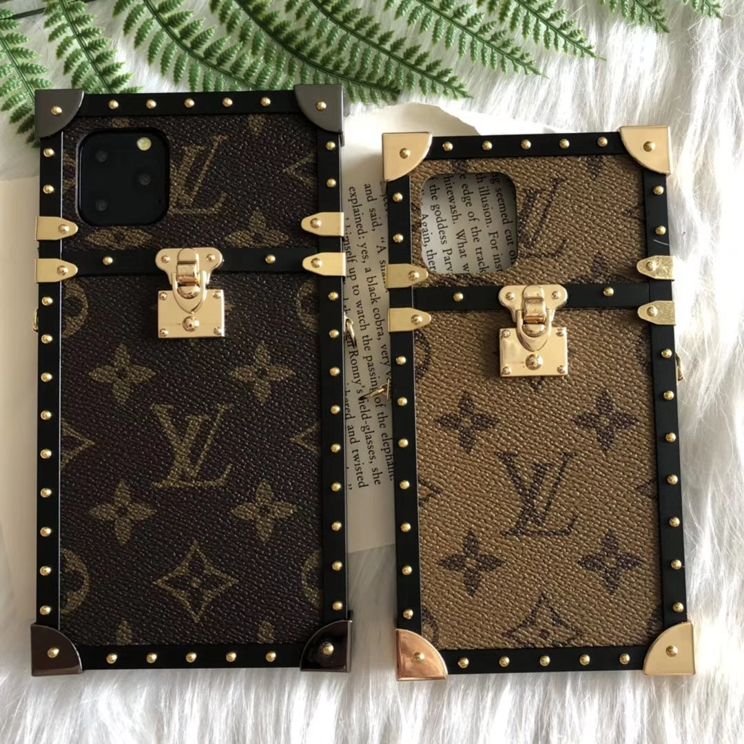 Louis+Vuitton+Eye+Trunk+Case+iPhone+X+Strap+Monogram+LV+Authentic+M62619 for  sale online