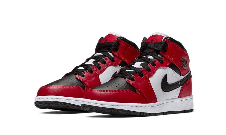 air jordan 1 mid chicago black toe gs