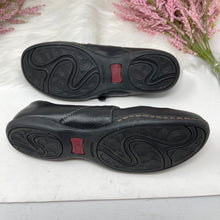 Load image into Gallery viewer, Pre-Owned Womens Born Black Leather Slip-On Work Comfy Flat Mary Jane Shoes Size 5M/W