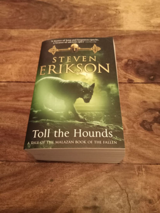 Malazan Book of the Fallen 01. Gardens of the Moon' von 'Steven