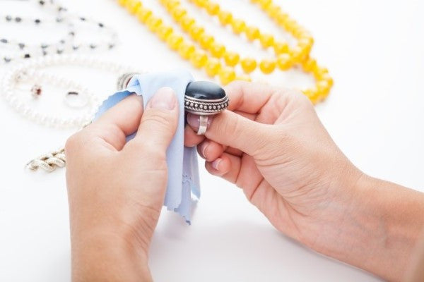 cleaning jewel how to polish artificial jewellery at home