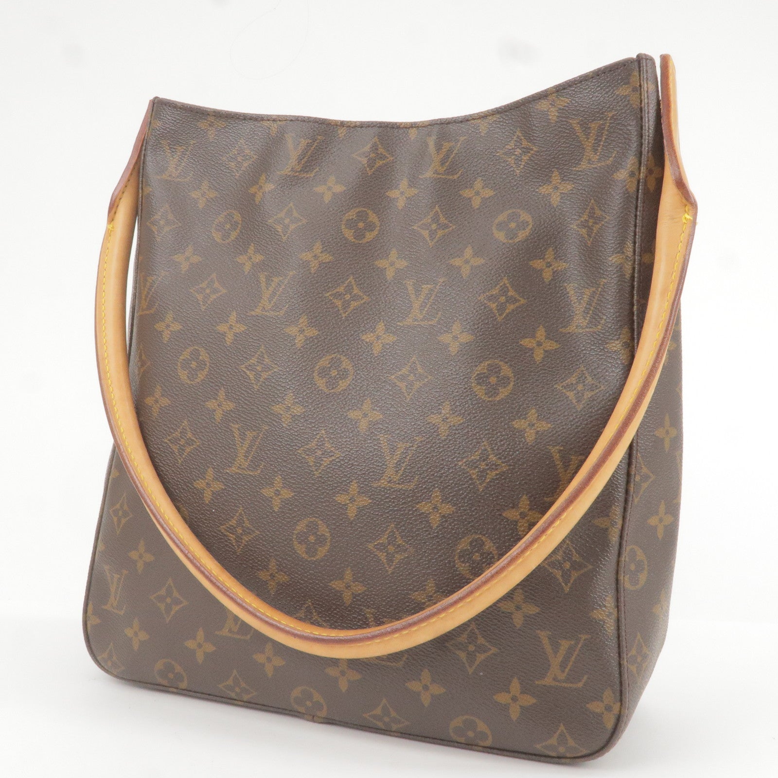 Bag - Shoulder - M51145 – dct - Hailey Baldwin wears Louis Vuitton