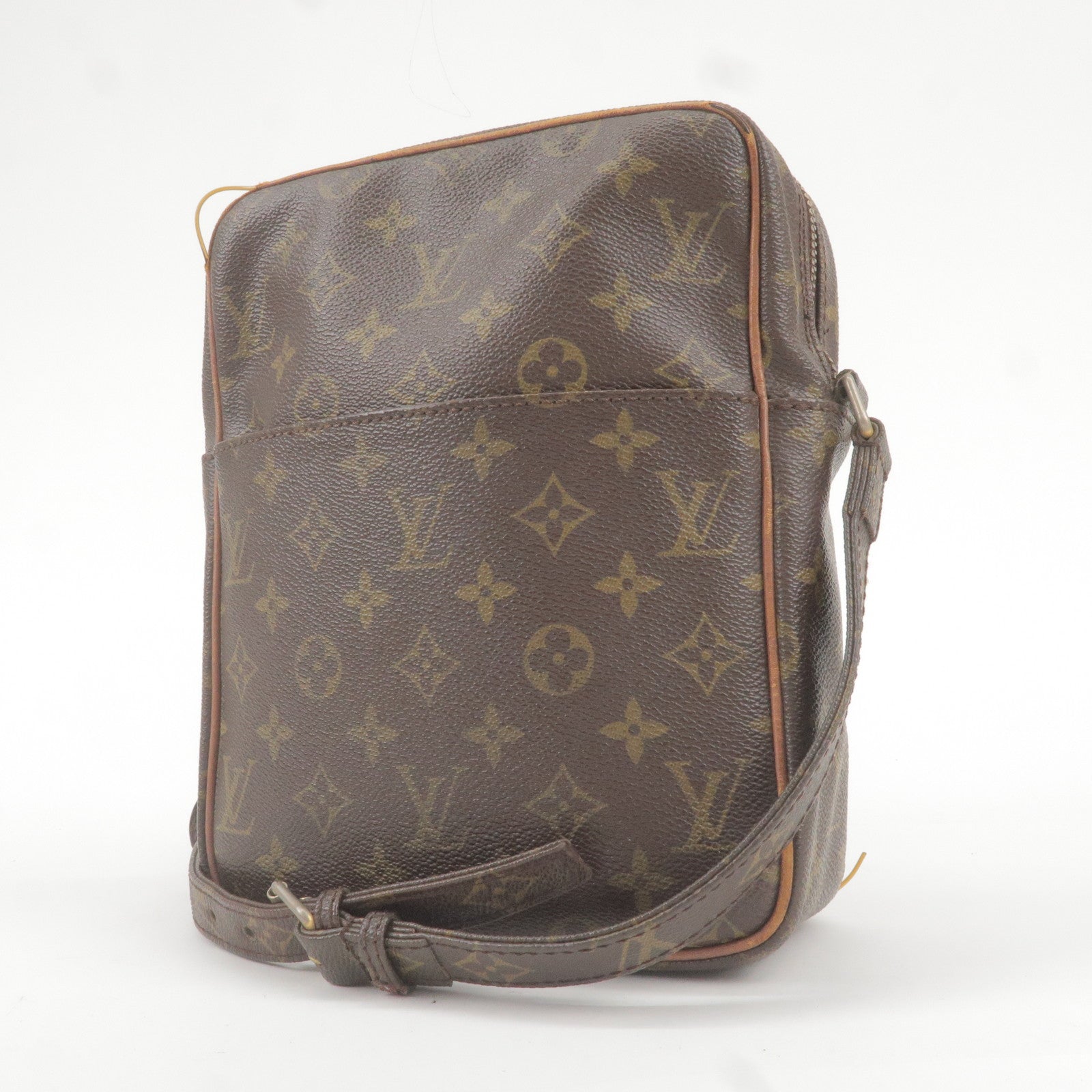 Vintage Louis Vuitton No.71 Petit Marceau Monogram LV Shoulder Bag