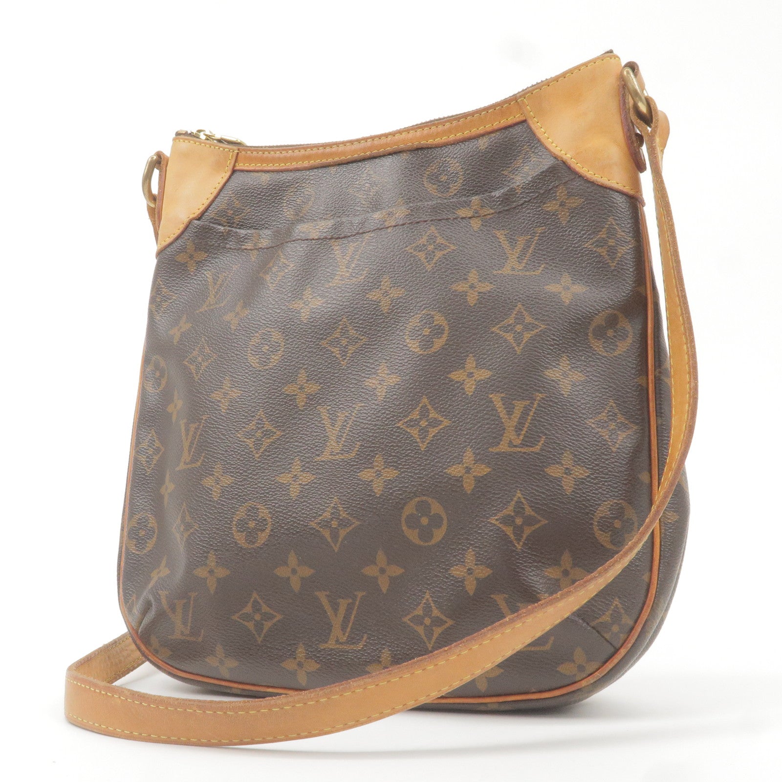 Looking to sell my LV Mabillon Crossbody : r/Louisvuitton