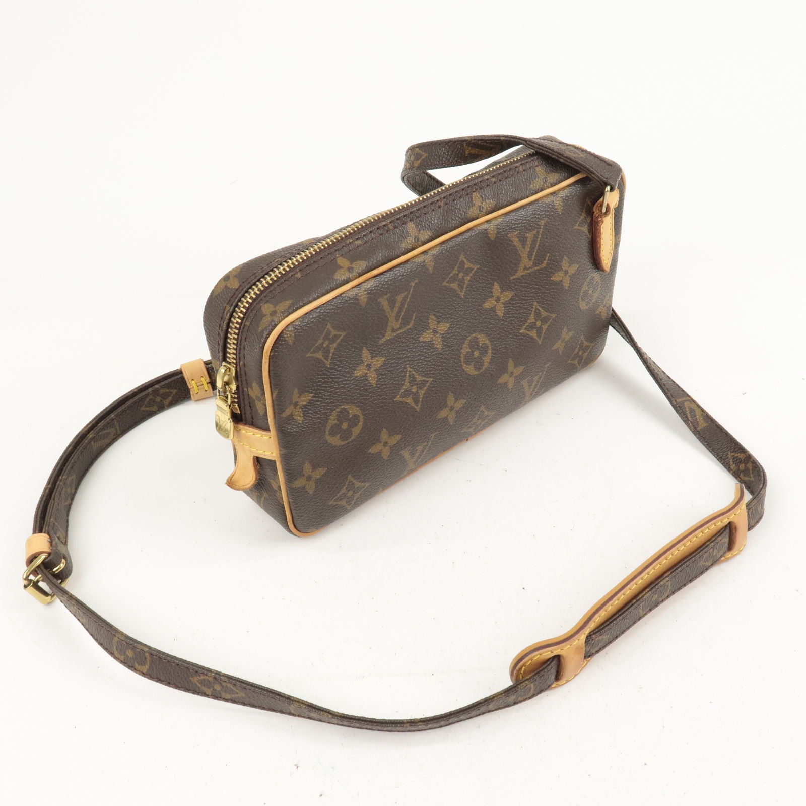 NEW!LOUIS VUITTON District PM Monogram Eclipse Messenger Bag Black Pre  Owned .