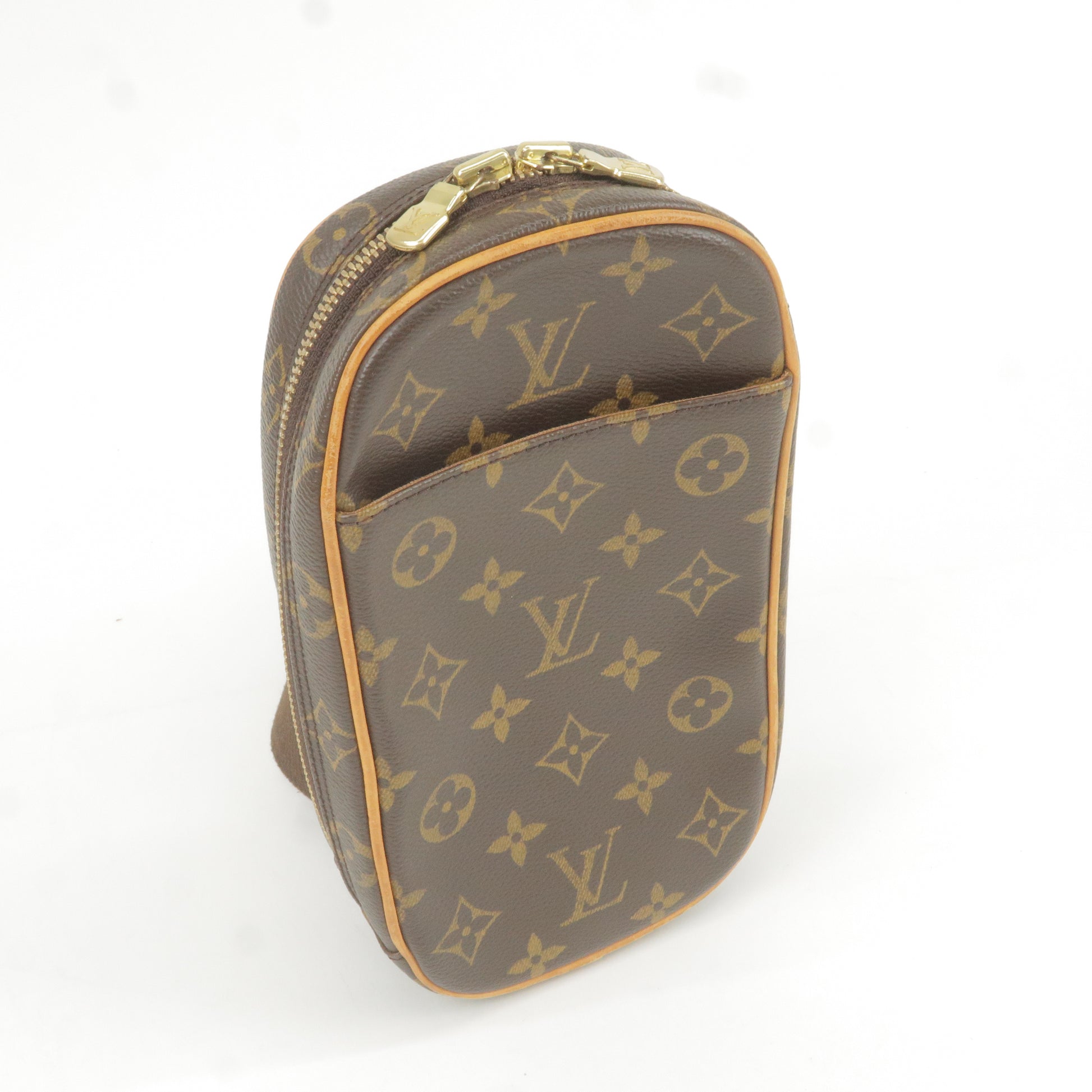  Louis Vuitton, Pre-Loved Monogram Canvas Pochette Gange, Brown  : Clothing, Shoes & Jewelry
