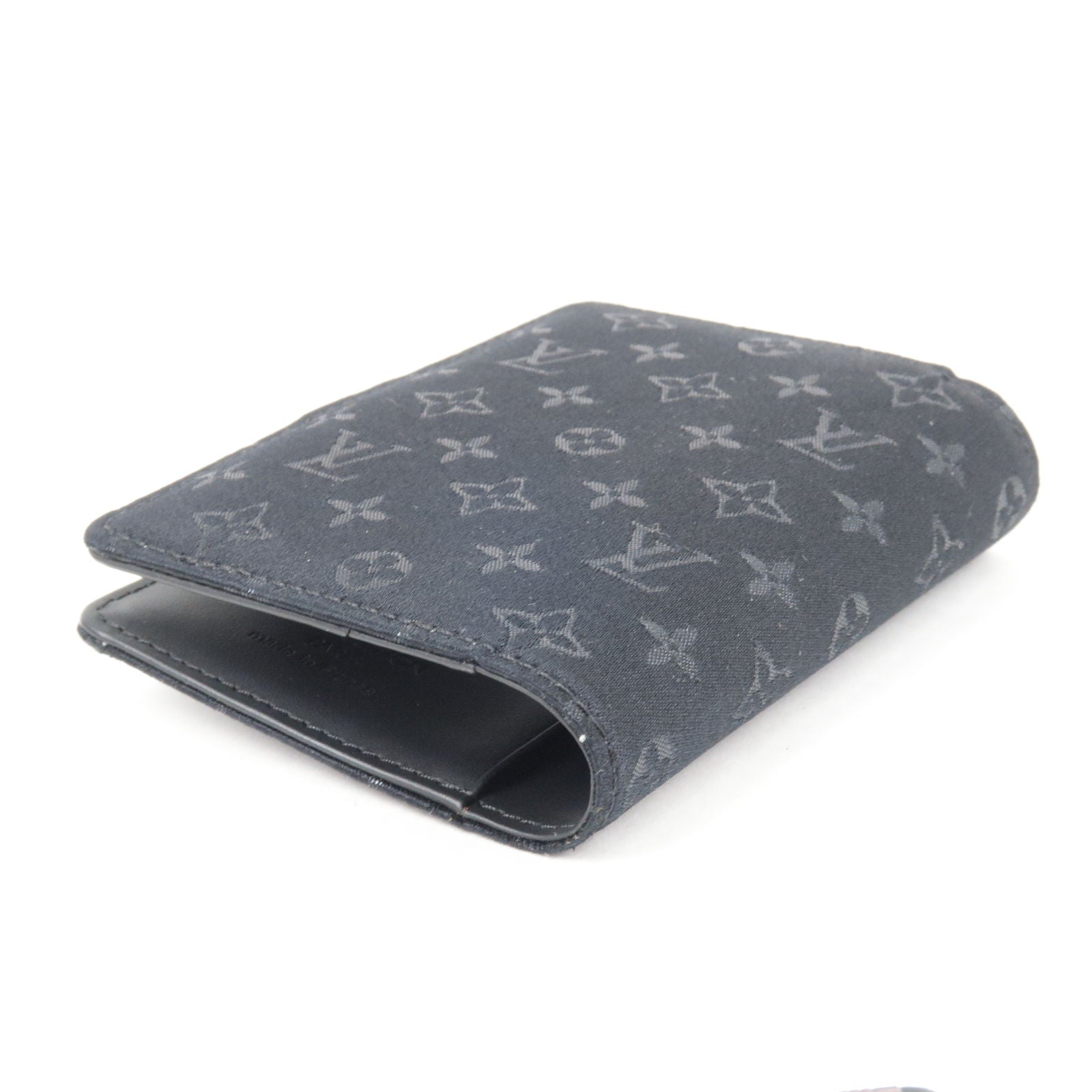 Louis Vuitton Monogram Phenix PM Noir Black Shoulder Bag at