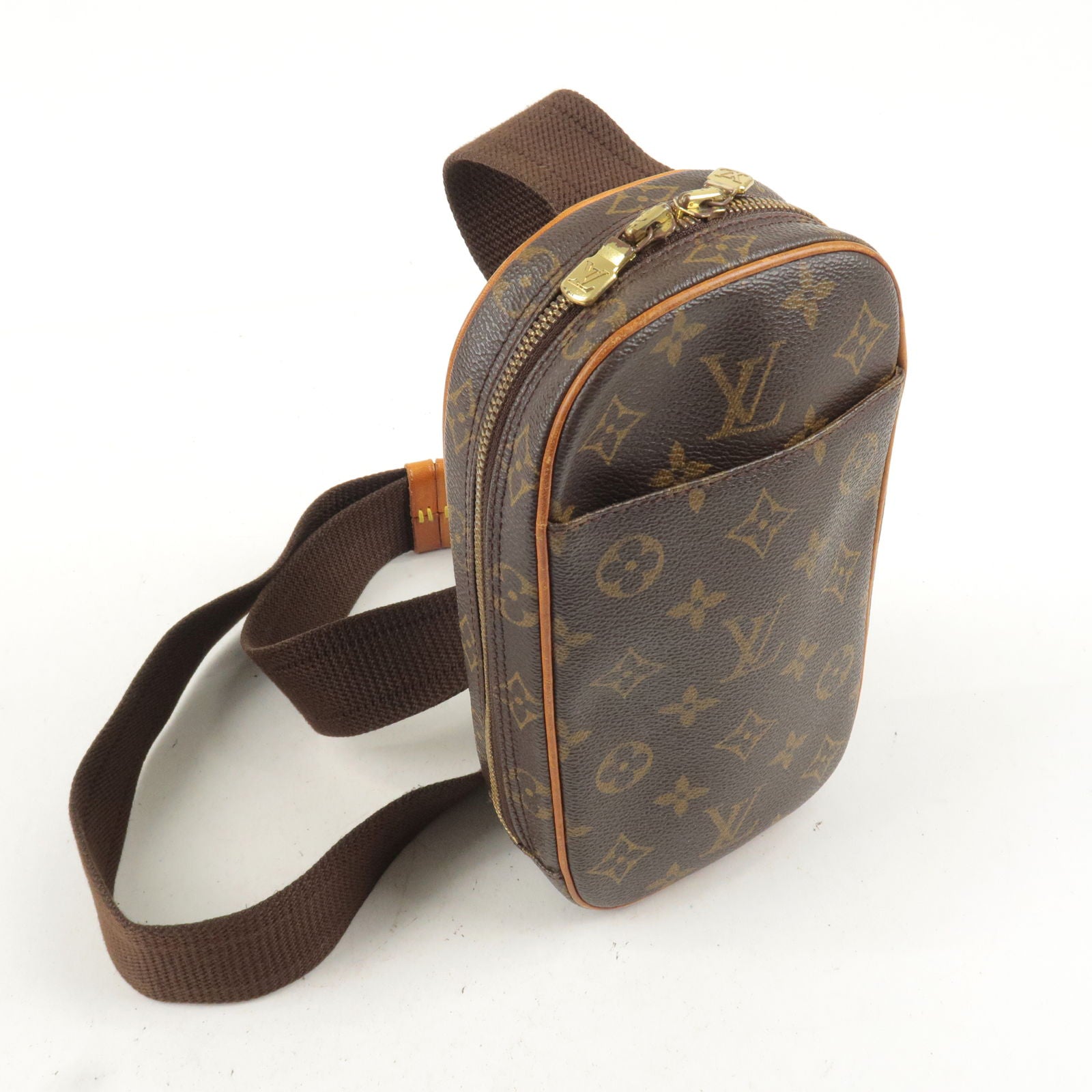 Authenticated used Louis Vuitton Shoulder Bag Bowat Chapo Brown Black Gold Monogram Reverse M68276 Pl0240 Louis Vuitton Pochette Mini Name Tag LV