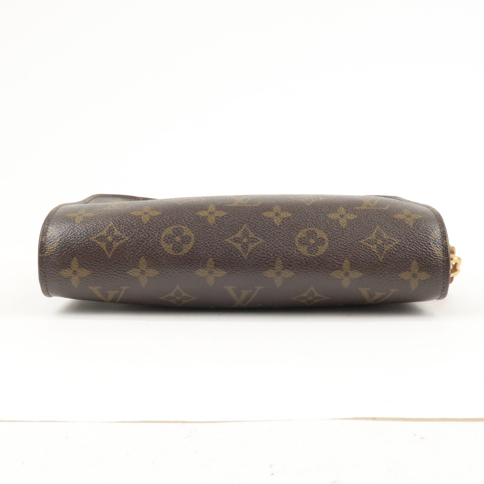 Clutch - Bag - Vuitton - M51790 – Bolso 24 horas Louis Vuitton en cuero  negro - Monogram - Vintage Louis Vuitton Petit Noe Black Epi Leather -  Pouch - Orsay - Louis