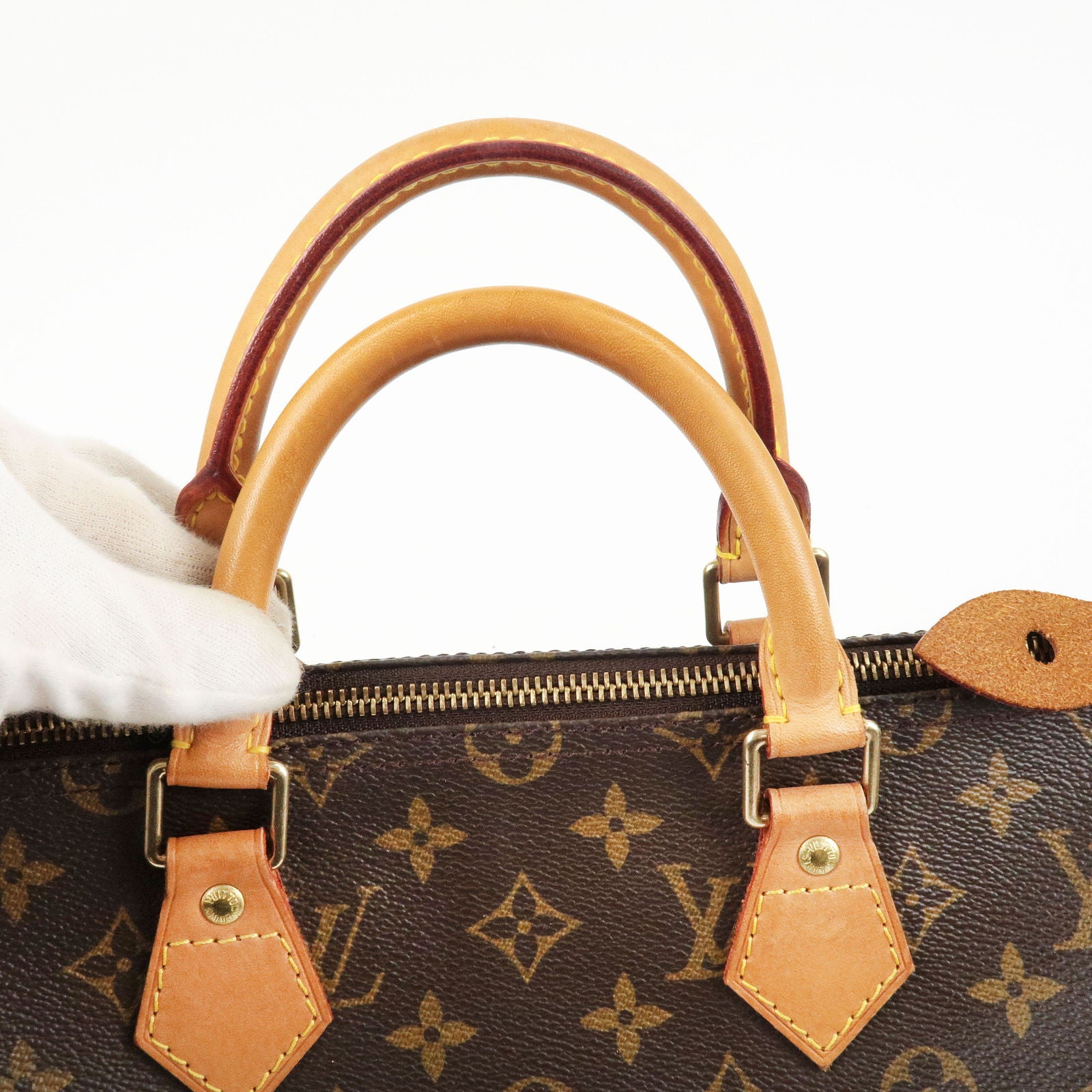 RARE ITEM !! Louis vuitton croissant PM