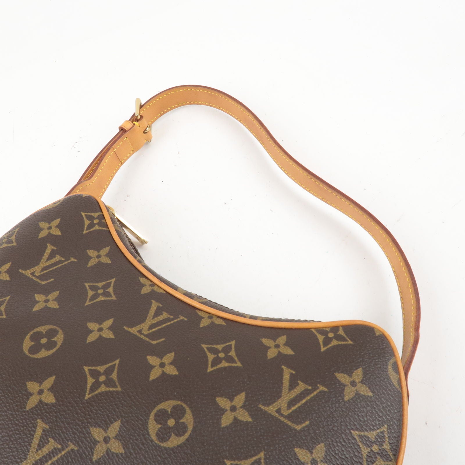 Second Hand Louis Vuitton Christopher Bags