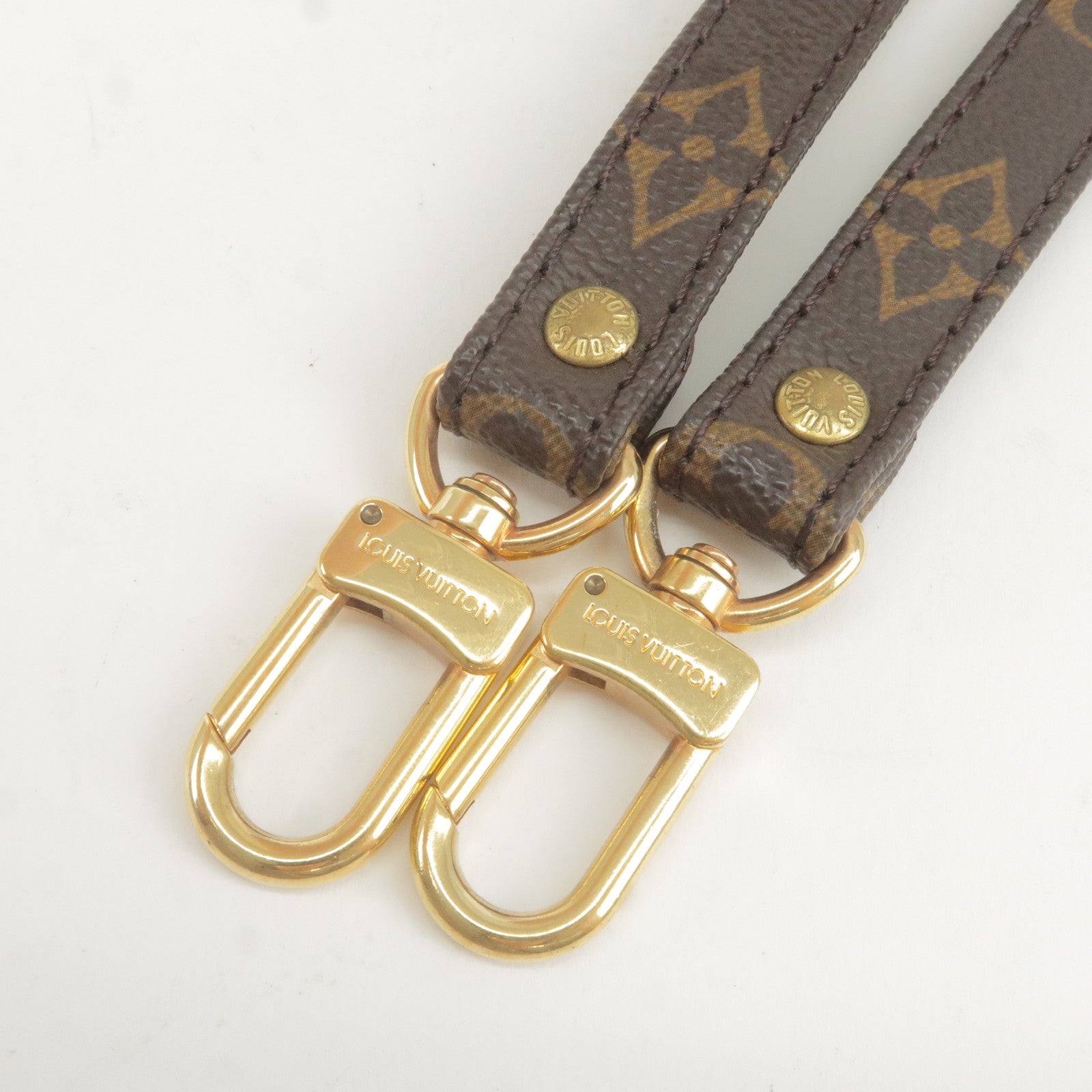 LV belt with monogram - The High Luxury